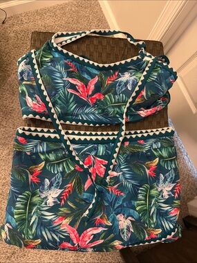 Zaful Teal Tropical Print Bikini Top with Pink Floral Accents